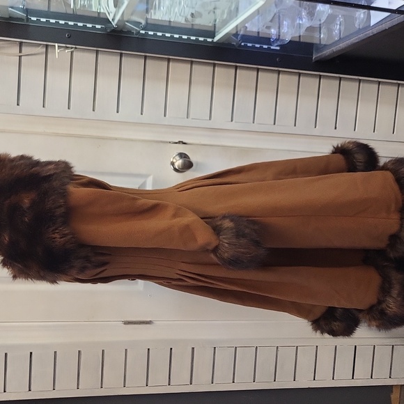 NWT, VINTAGE COLLECTIF PEARL TAN COAT, XS - Picture 6 of 14